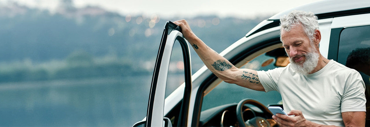 Man researching urology health conditions on his phone